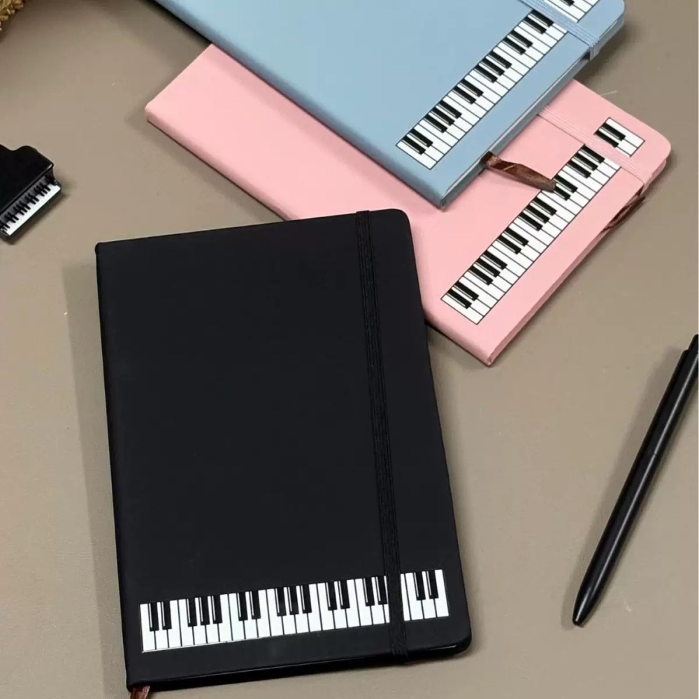 Blank Sheet Music Notebook - Muziekthema notitieboekje Piano-stijl dagboek Briefpapier Dagboek